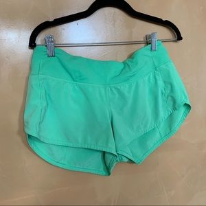 Lululemon green shorts 2.5